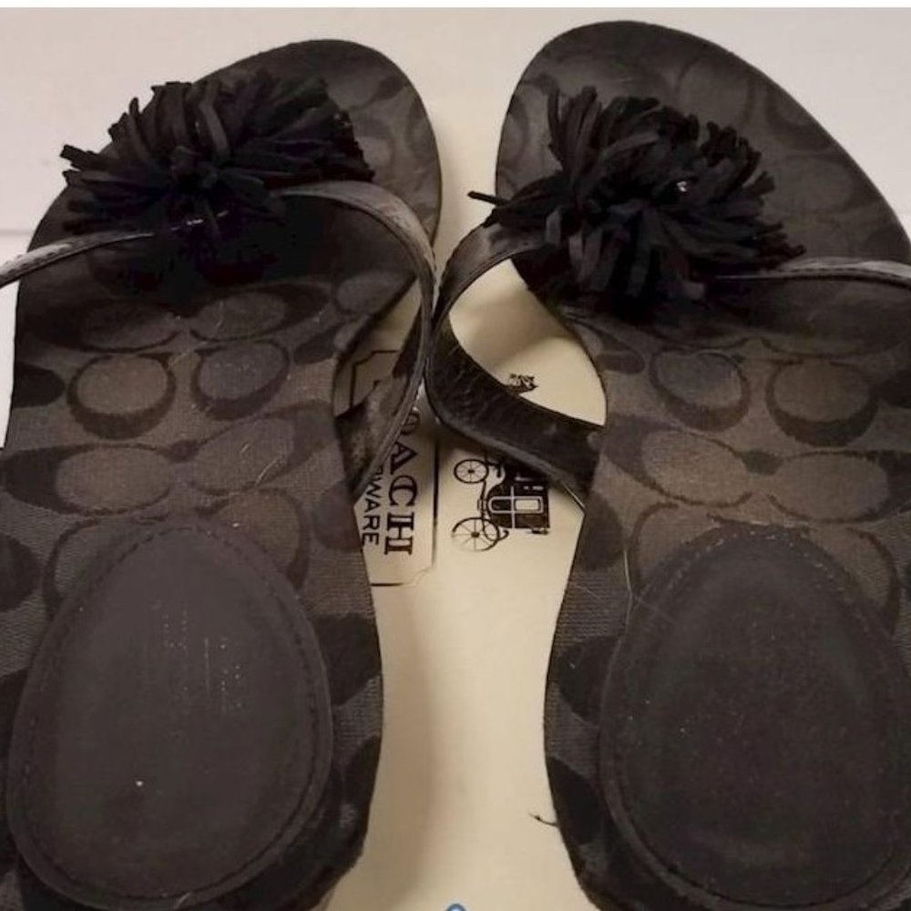 Coach Black Tan Suki Thong‎ Sandals - Picture 4 of 7